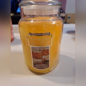 Yankee Candle Honeycrisp Apple Cider